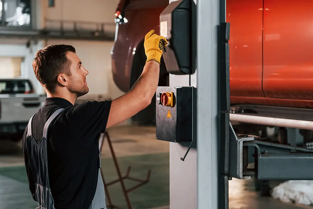 Eliminate Invisible Labour Loss With A Mechanic Clocking System