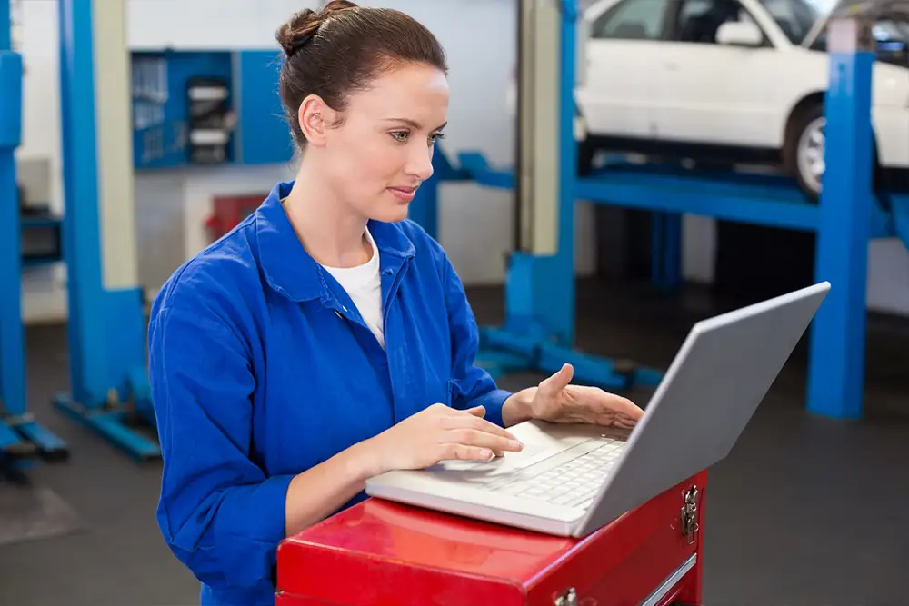 Track Every Billable Minute Via Garage Job Card Software